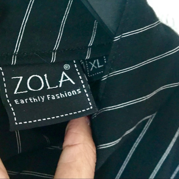 Black striped sleeveless formal blouse - Picture 3 of 5